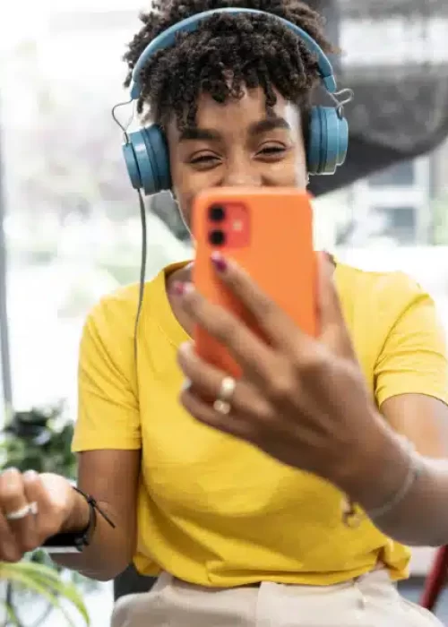 BLOG FORASTEIRO ONLINE - Influenciadores digitais o que é e como podem divulgar a sua marca